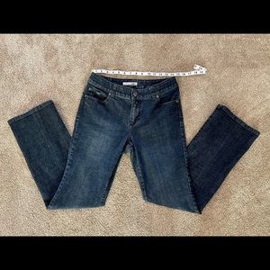 Chico's Platinum Ultimate Fit Boot Leg Jeans Size 0 REG.(b1)